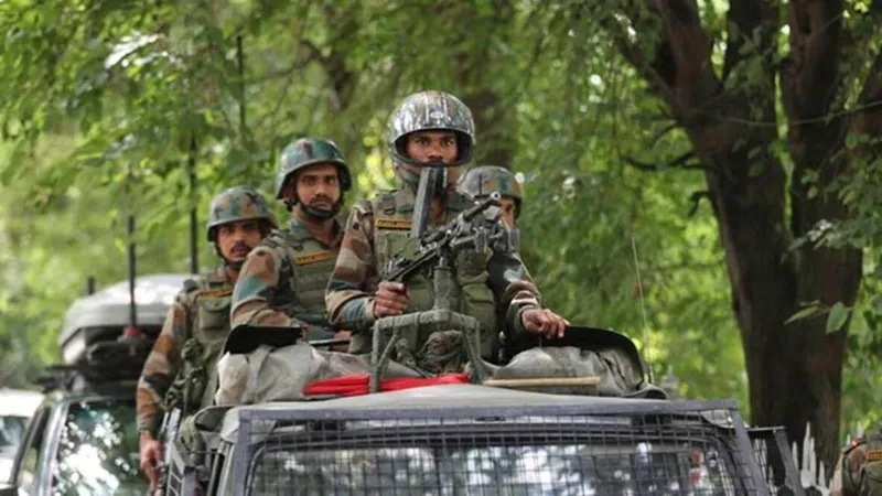 नवरात्रों से पहले वैष्णो देवी मंदिर के आसपास सुरक्षा बढ़ाई गई, तलाशी अभियान तेज